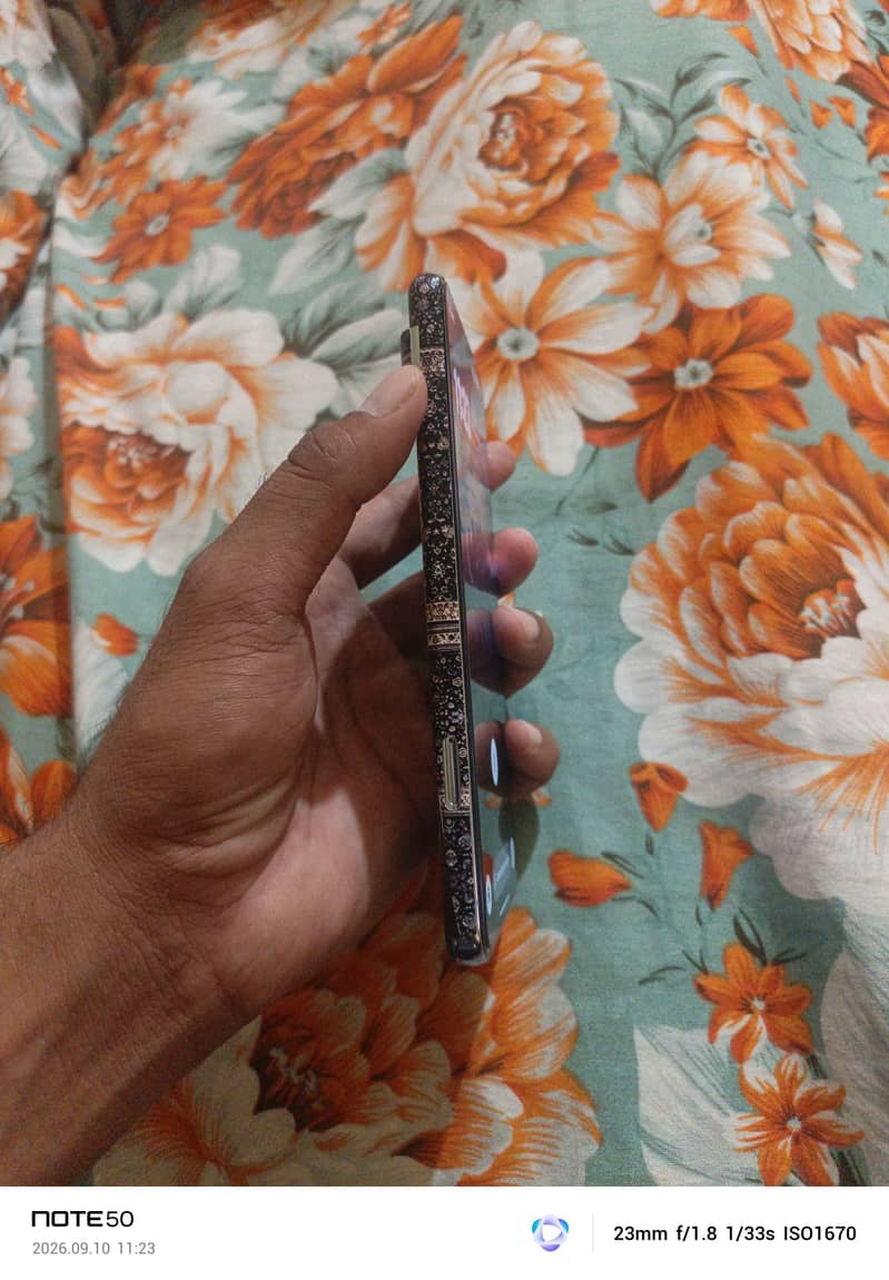 Google Pixel 8 Pro 5