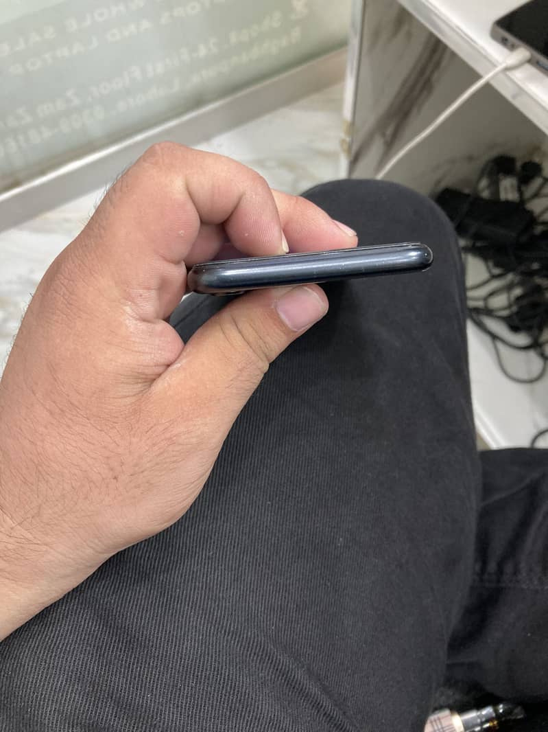 Apple iPhone SE 5
