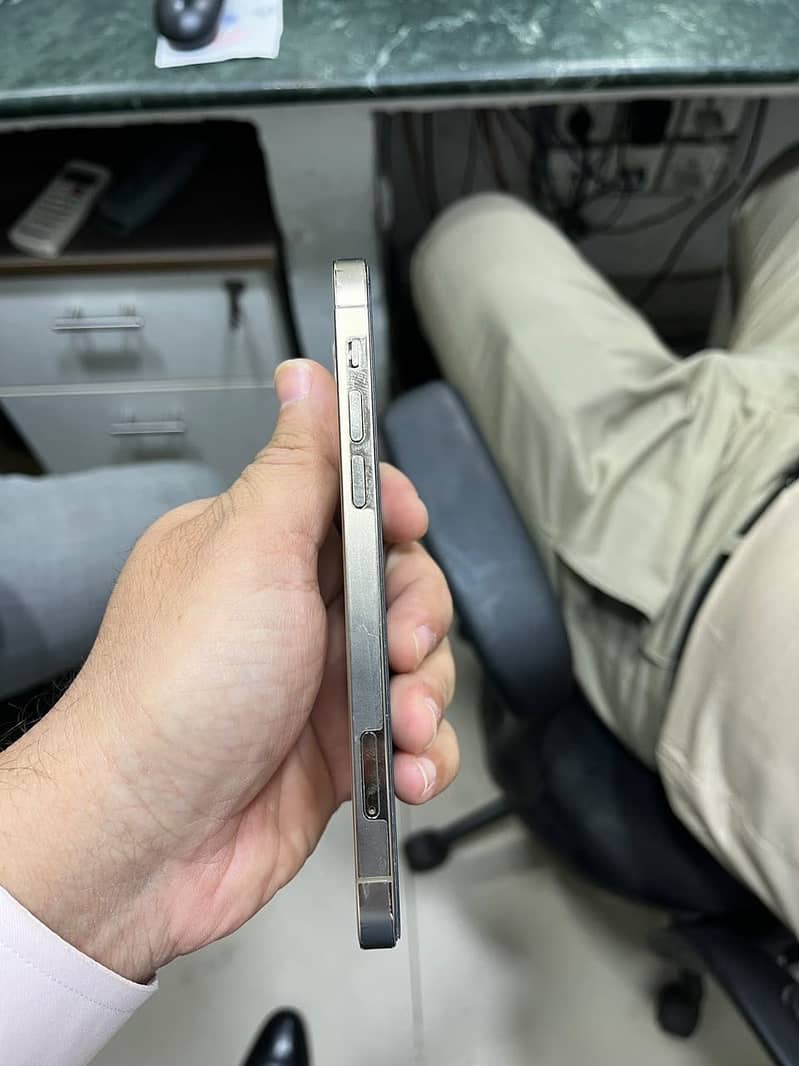 Apple iPhone 12 Pro 5