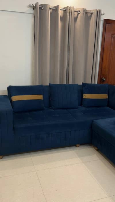 8 seater sofa L shaped