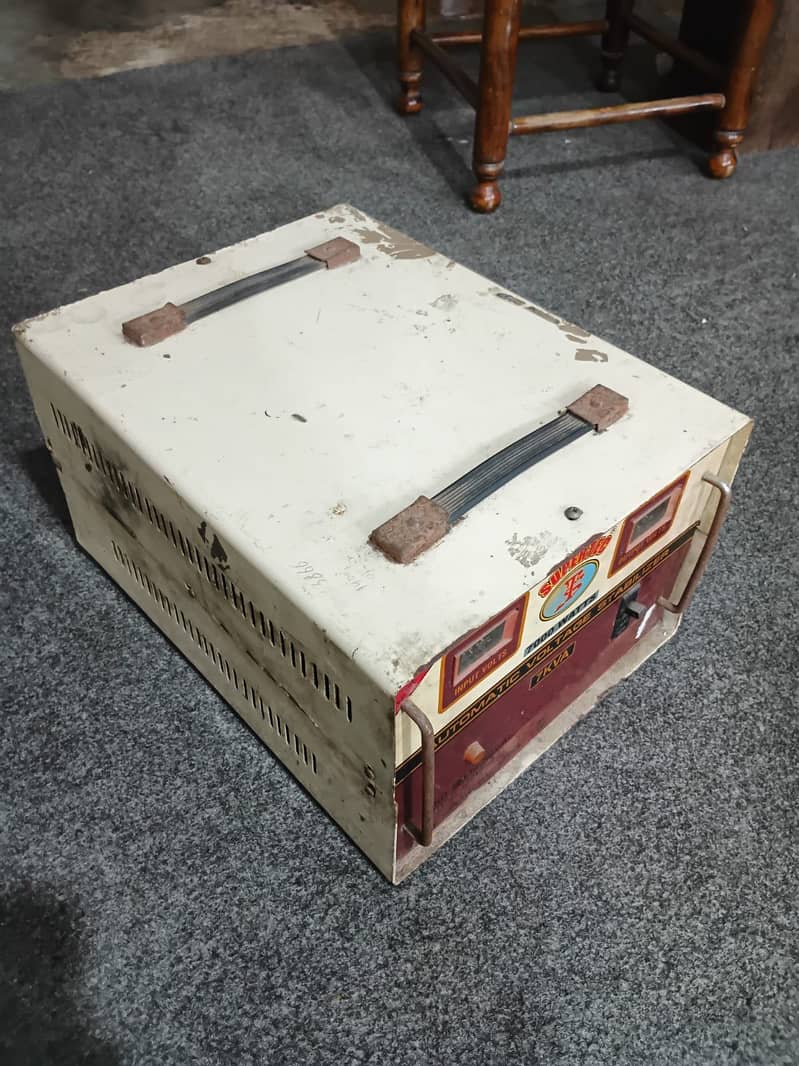 7KW Voltage Stabliser 0