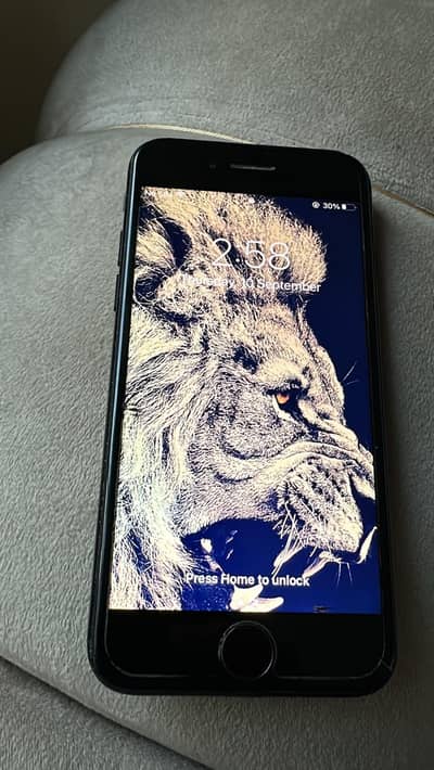 Apple iPhone 7 128 GB PTA approved