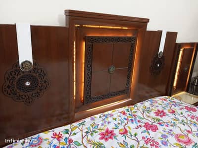 Furniture bedroom set