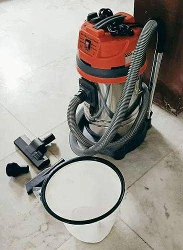 German High Power Wet Dry Vacuum Cleaner Blower - 30 Ltr Dust Capacity