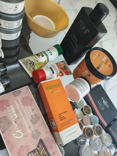 Parlour Makeup