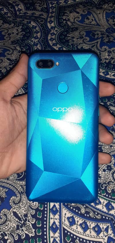 OPPO A12