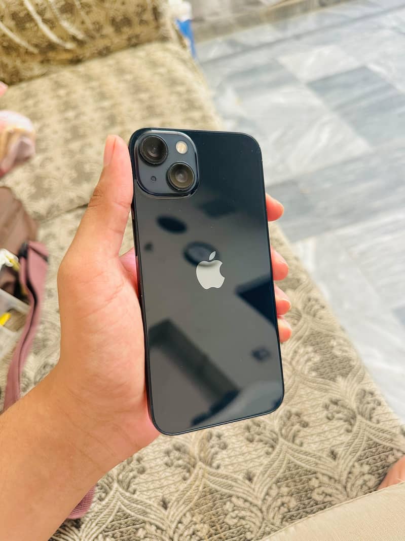 Apple iPhone 13 3