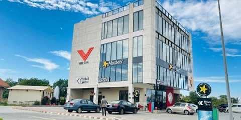 5 Marla commercial Floor For Rent in Lake city Lahore.