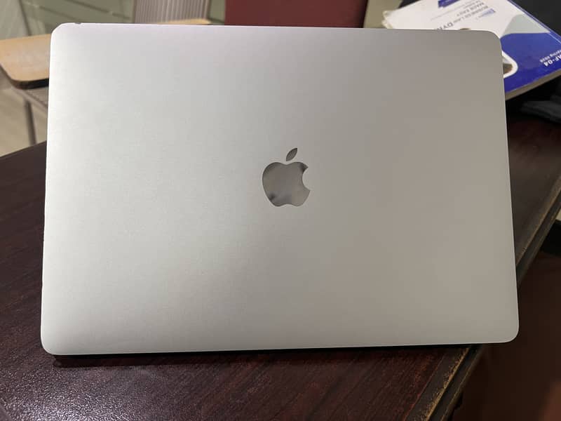 Macbook pro 2017 0