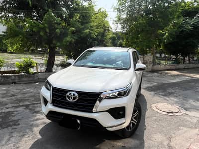 Toyota Fortuner G 2024