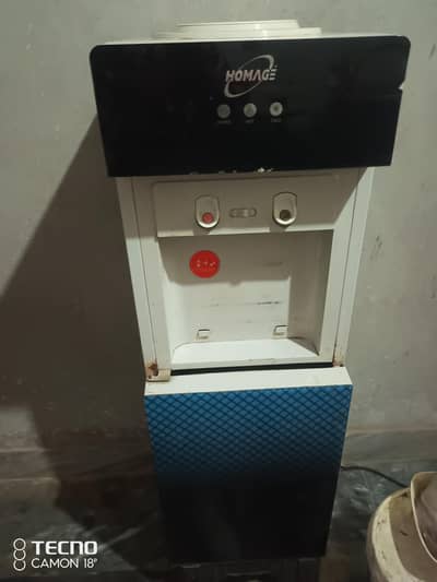 Homage Water Dispenser