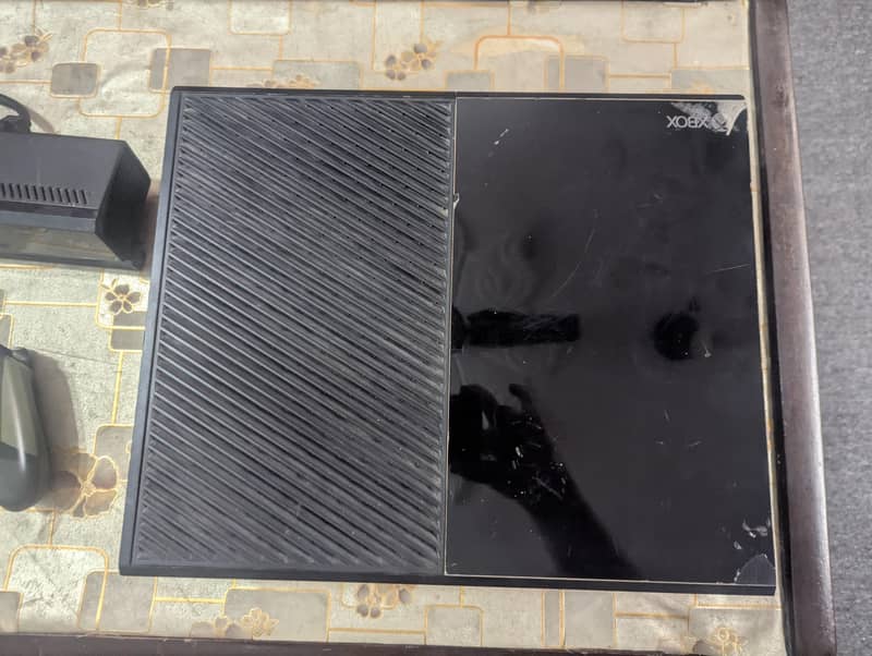 Xbox One Fat 4