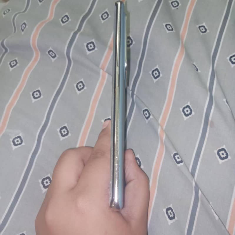 Infinix Zero 30 4