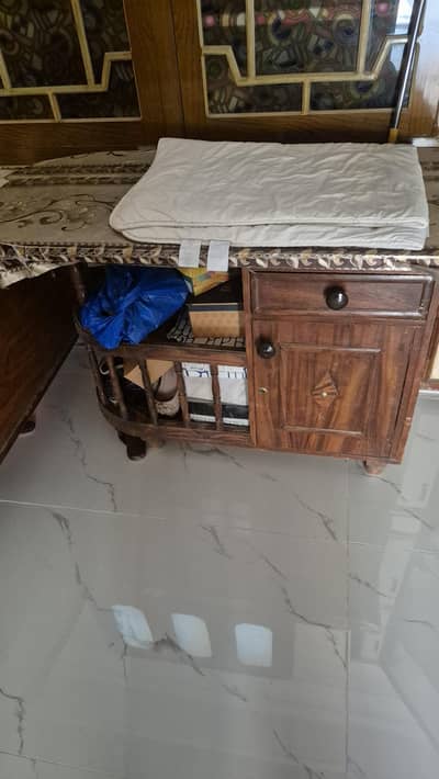 iron table
