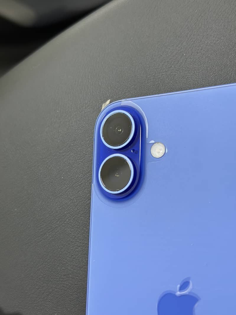 Apple iPhone 16 Plus 3