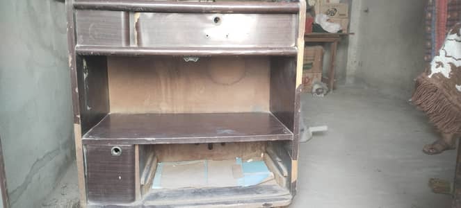 wooden trolly