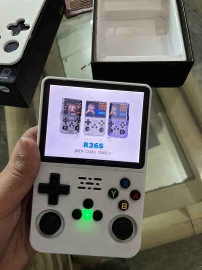 R36s game console