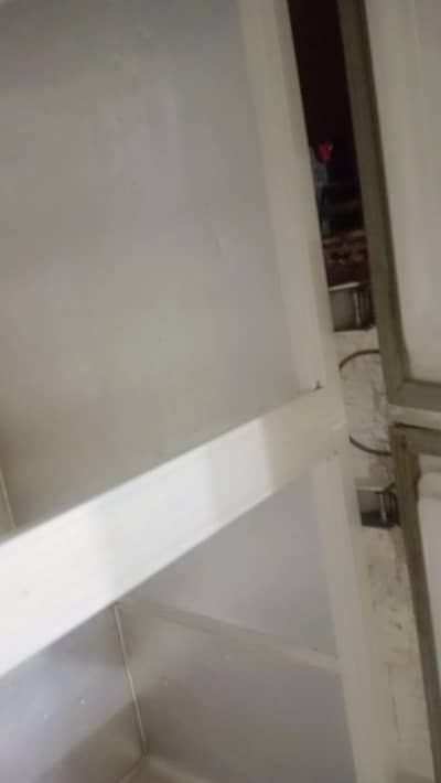 Brand New condition freezer urgent sale 0305-4477551