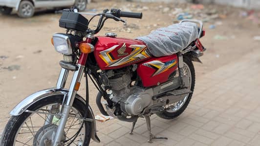Honda 125  (2025) head pack he