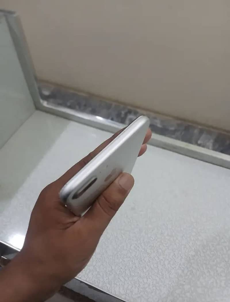 IPhone 7 Plus [pta approved] 1