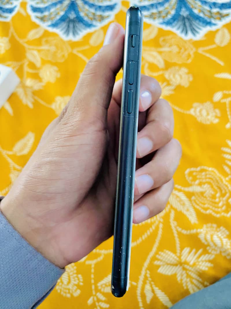 Apple iPhone SE 4