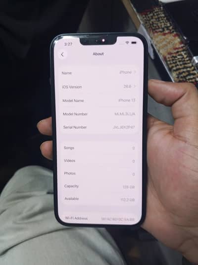 Apple iPhone 13