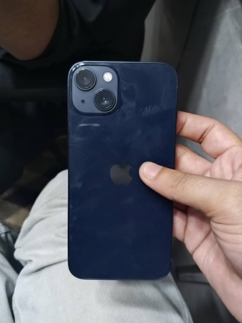 Apple iPhone 13 1