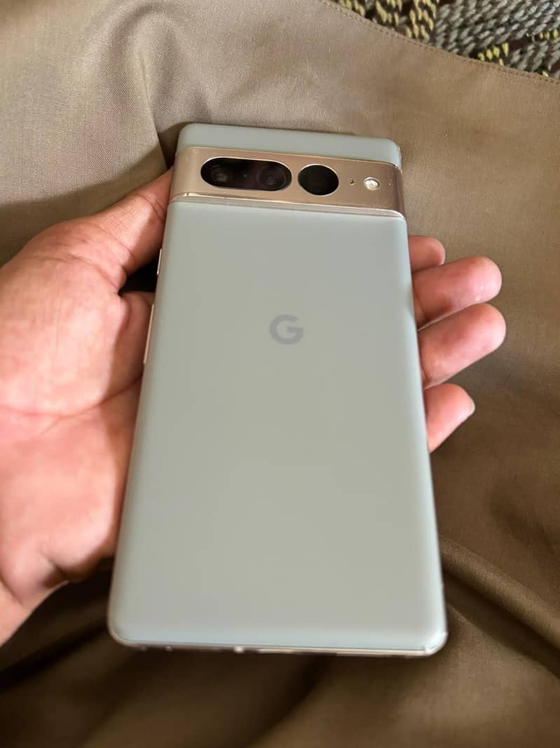 Google pixel 7 pro 5