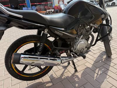 Yamaha ybr125G