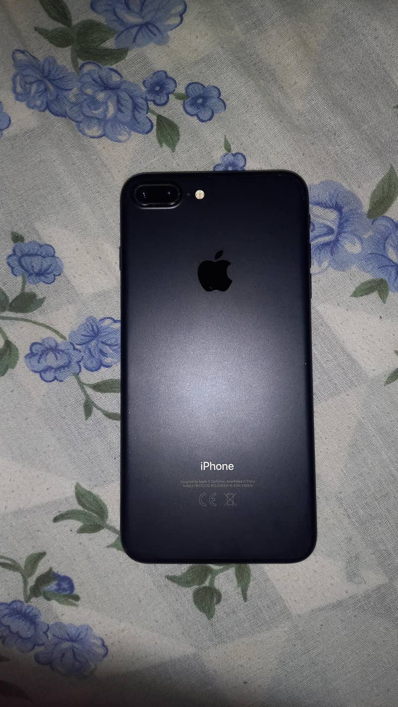 Apple iPhone 7 Plus 0