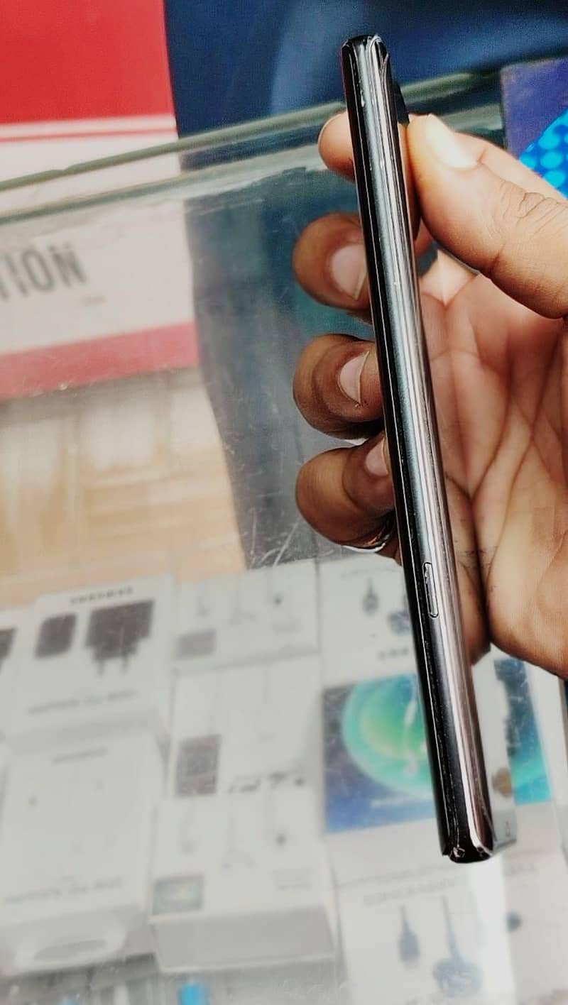 Samsung Mobile Note 9 3