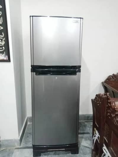 ORIENT Medium Size refridgerator