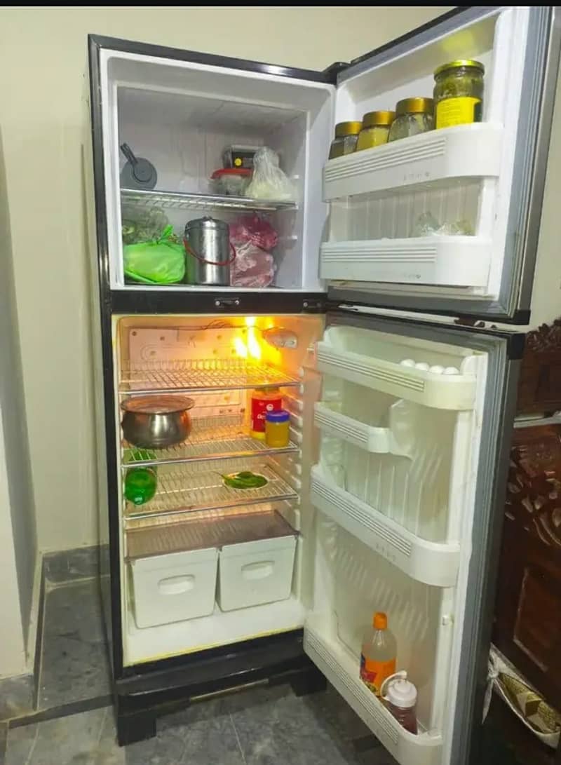ORIENT Medium Size refridgerator 1