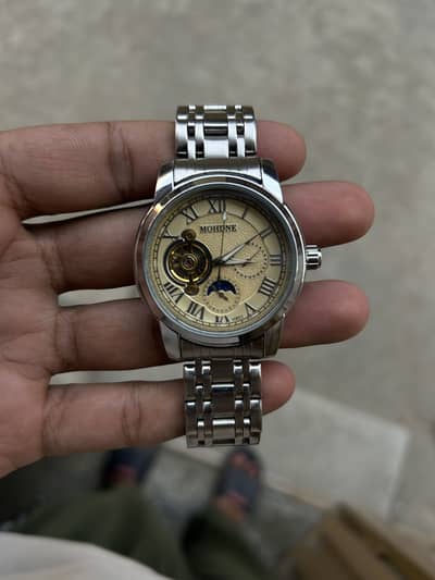 Exclusive watch deals