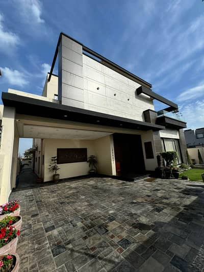 SYED BROTHERS PROUDLY OFFERS: 1-Kanal Elegant And Fully Furnished Slightly Used Bungalow Near DHA Raya & Masjid Is Available In The Best Block Of DHA Lahore.