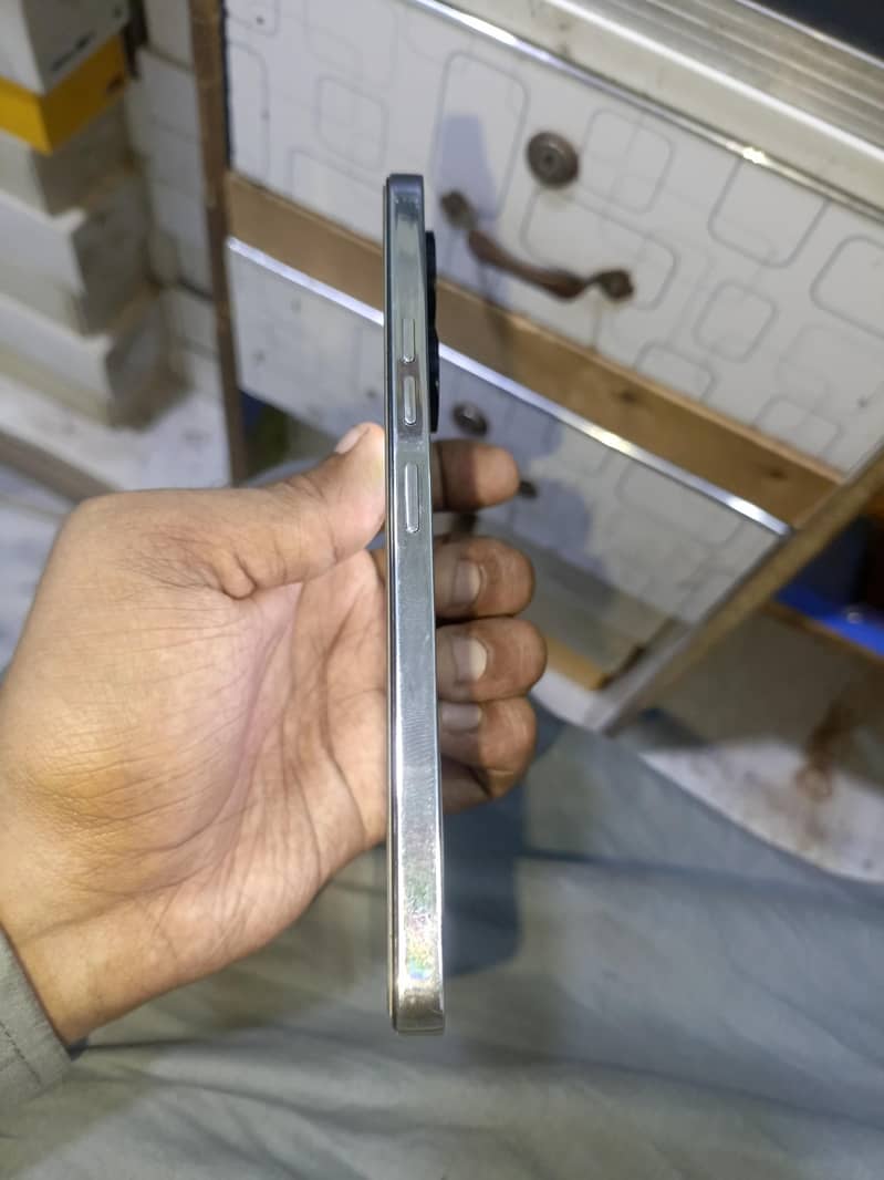 Tecno CAMON 20 0