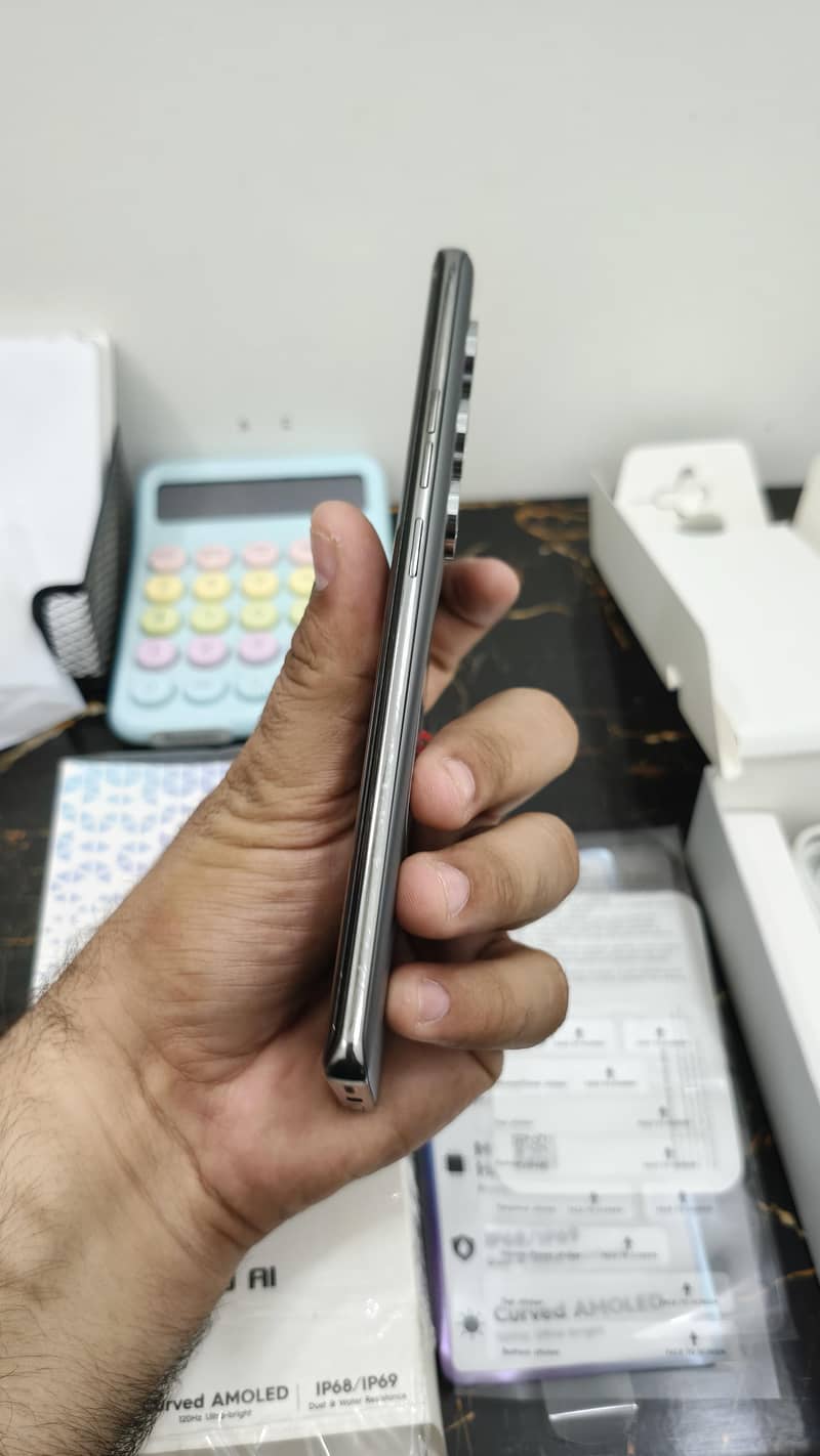 Tecno CAMON 40 Pro 8