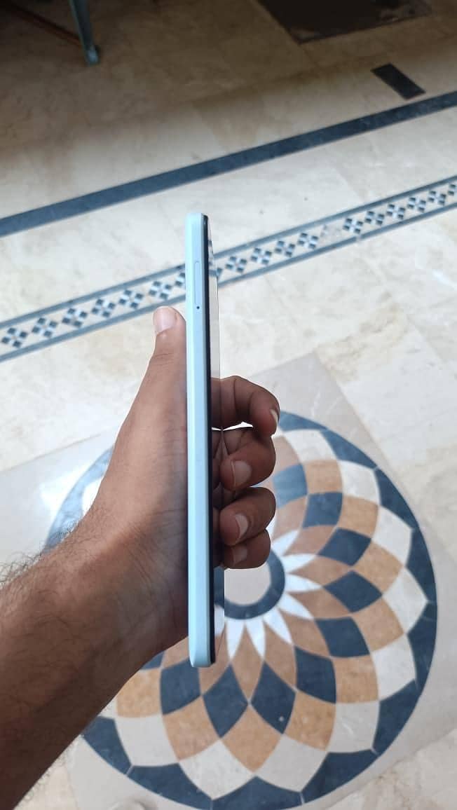 Xiaomi Redmi A2 Plus 7