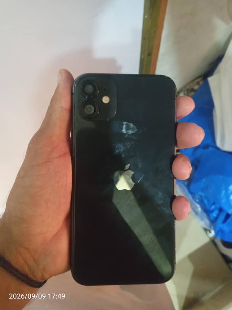 Apple iPhone 11 2