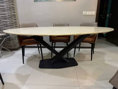 Zubaidas white marble table (6)