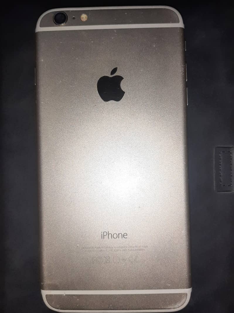 Apple iPhone 6 Plus 1