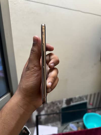 Apple iPhone XS