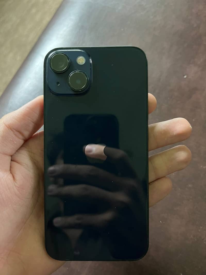 Apple iPhone 13 1
