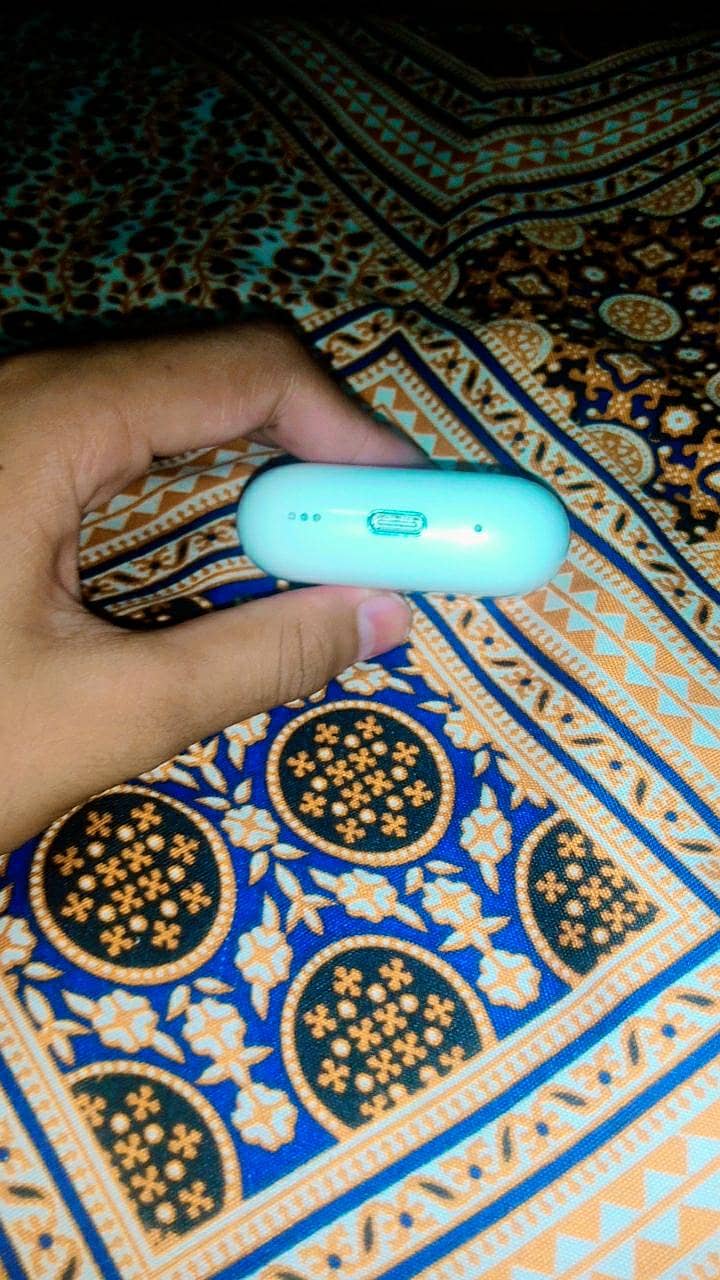 airbud pro 2 4