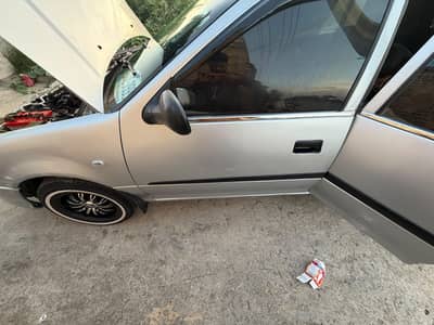 Suzuki Cultus VX 2001
