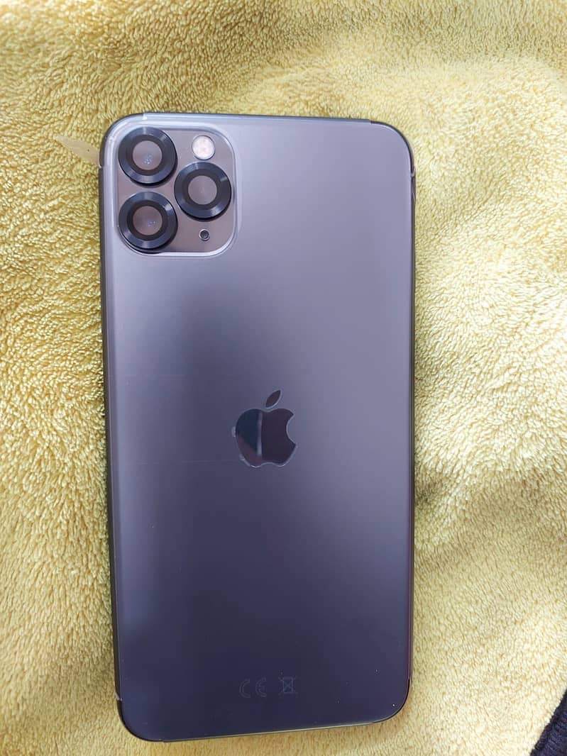 Apple iPhone 11 Pro Max 1