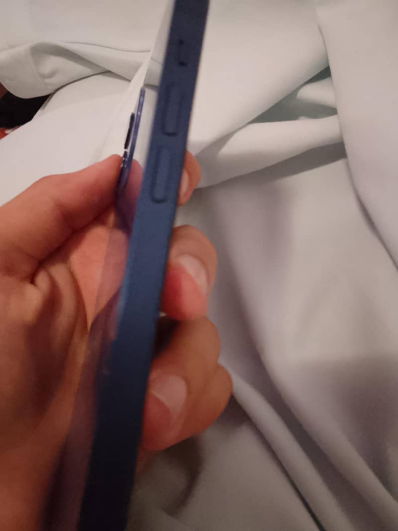 Apple iPhone 12 5