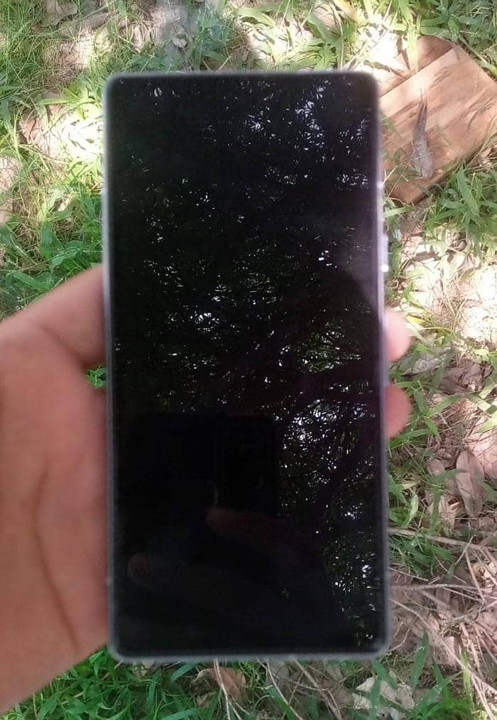 Google pixel 7a 5