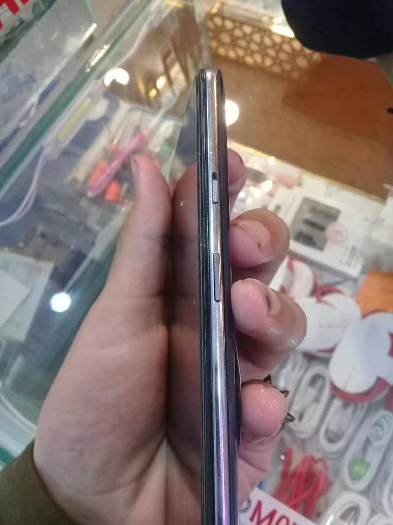One Plus 7T 4