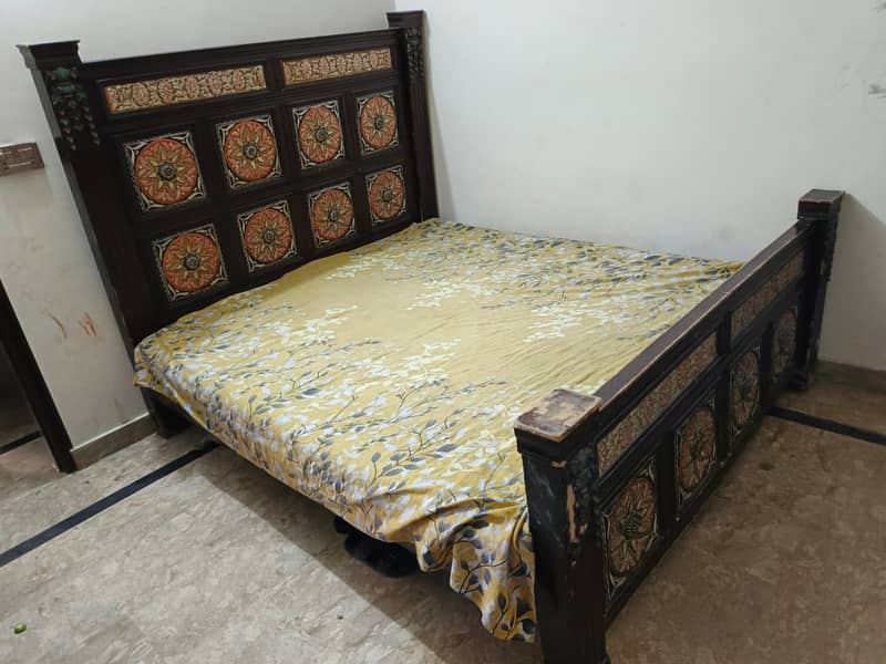 Full Bed Set Good Condition 0